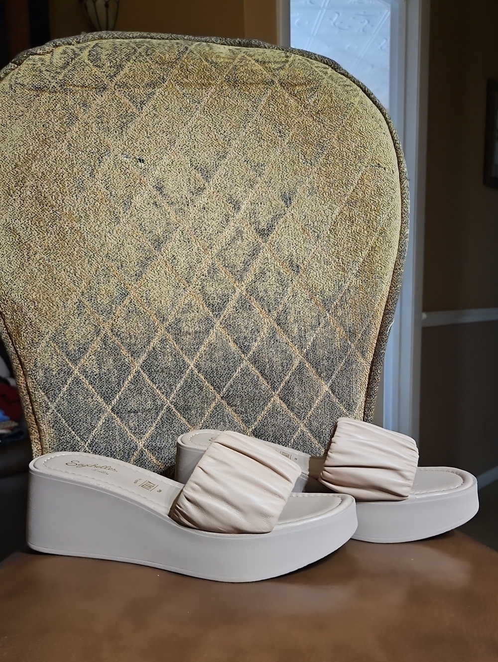 Seychelles Coney Island Tan Leather Slip On Platform Wedge Slides Sandals Shoes